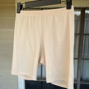 SKIMS every body fits sheet bike shorts